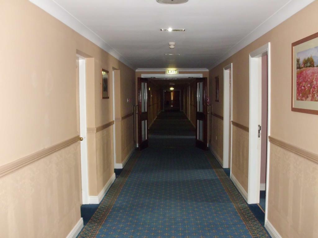 Tralee Central Hotel Eksteriør billede